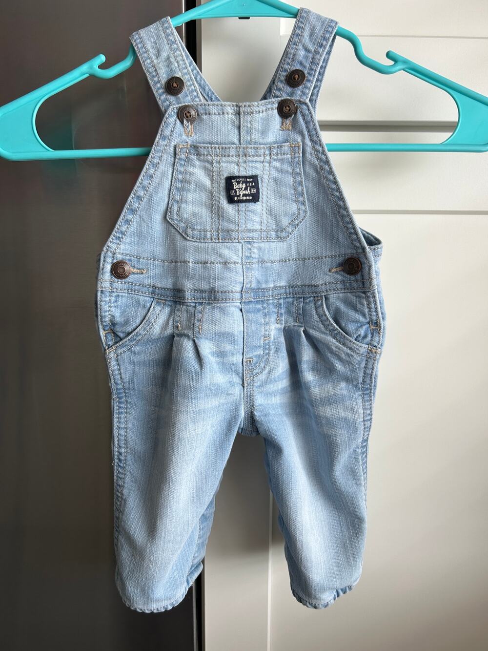 Baby B'gosh Oshkosh Overalls size 0-3 Months